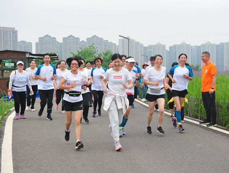 為愛奔跑 守護地球